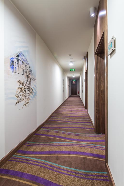 Merchants Crown Suites And Spa Hotel 5*